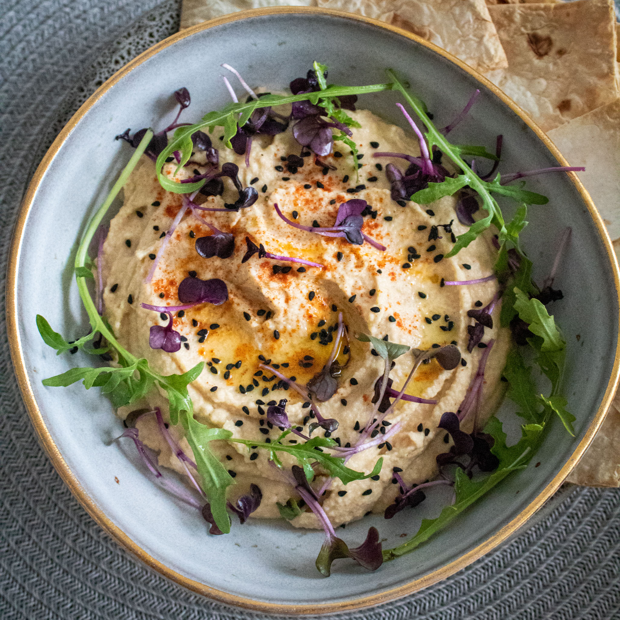 Хумус - лесна и вкусна класическа рецепта